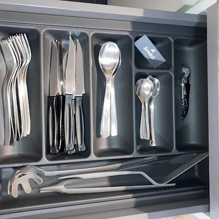 D.s House Mare & Sentieri