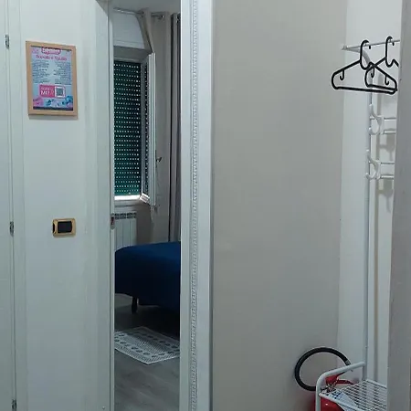 D.s House Mare & Sentieri Apartment *